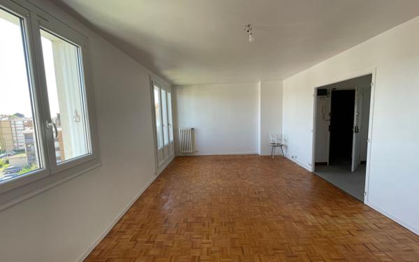 Appartement à vendre    3 pièces • 66,71 m2 Le Mans