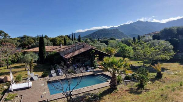 Demeure de Prestige 6 pièces 152 m2
