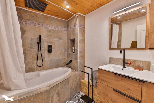 Maison à vendre |  Châteaubernard |  4 pièces | 110 m²