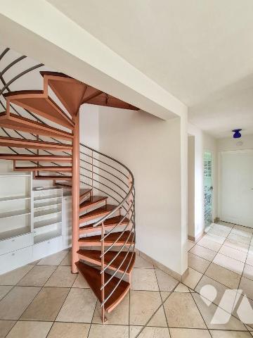 EXCLUSIVITE GUIPAVAS - Maison moderne de 122 m² avec 4 chambres et terrain de 1 318 m²

A 5 m...