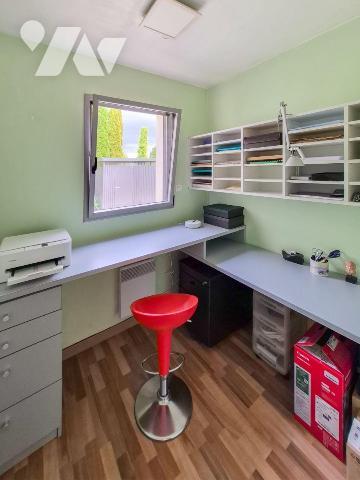 EXCLUSIVITE GUIPAVAS - Maison moderne de 122 m² avec 4 chambres et terrain de 1 318 m²

A 5 m...