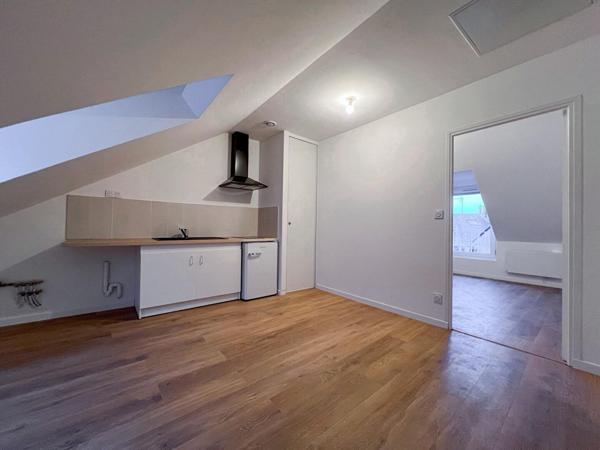 A vendre - Appartement Type 2 à Angers 25 m² carrez, 40 m² au sol "Angers Victor Hugo"