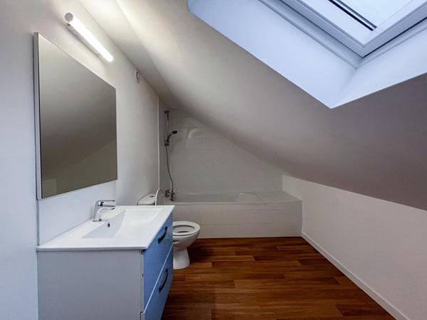 A vendre - Appartement Type 2 à Angers 25 m² carrez, 40 m² au sol "Angers Victor Hugo"