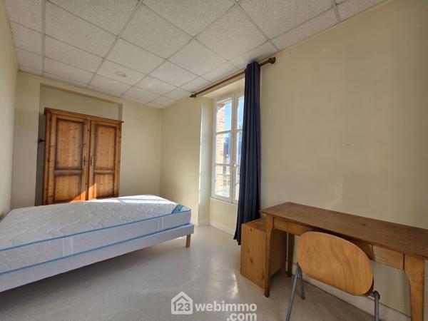 Immeuble 180 m² à Laon 02000