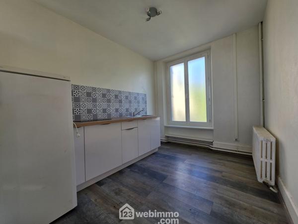 Immeuble 180 m² à Laon 02000
