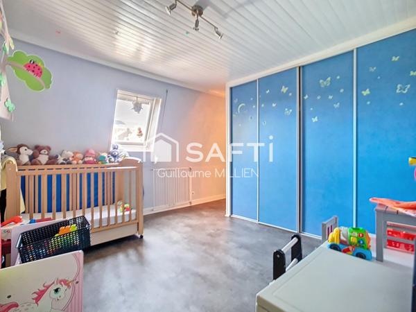 Maison semi individuelle 3chs jardin garage + parking