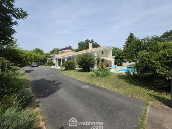 Maison 170 m² à Blanquefort 33290