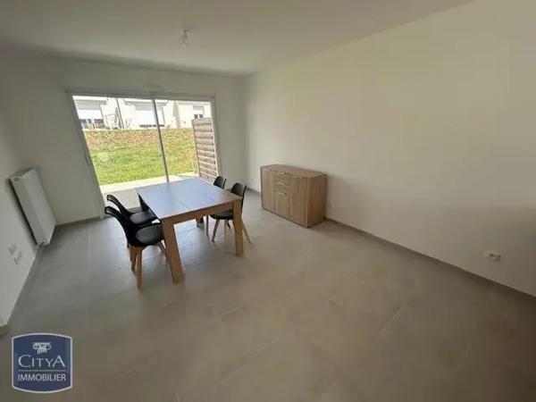 Maison à louer 2 pièces 50.4m² Bourges (18000)