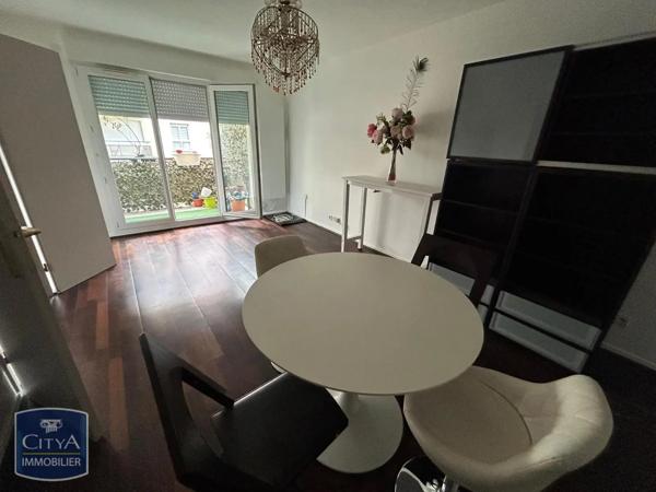 Appartement à louer 2 pièces 45.41m² Vitry-sur-Seine (94400)
