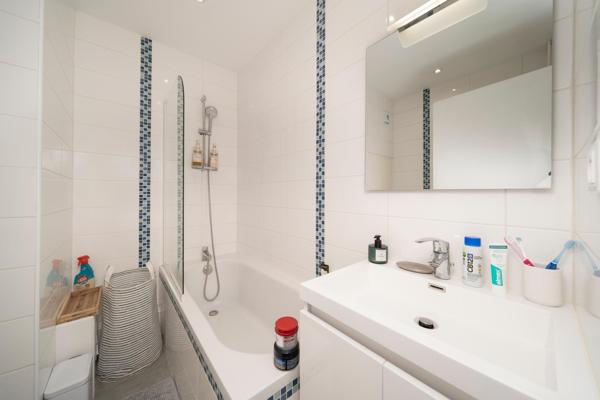 Parc Olry, Appartement T2 avec balcon