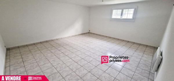 Maison de 329 m² - 8 pièces sur terrain de 6815 m²