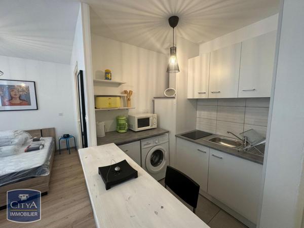 Appartement à louer 1 pièce 22.89m²