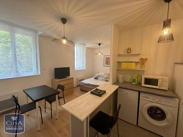 Appartement à louer 1 pièce 22.89m²