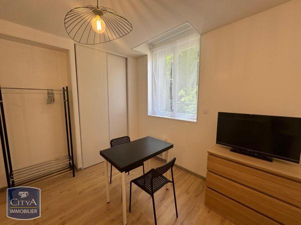 Appartement à louer 1 pièce 22.89m²