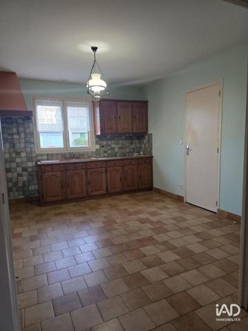 Maison à vendre 5 pièces 88 m² Lussac-les-Châteaux