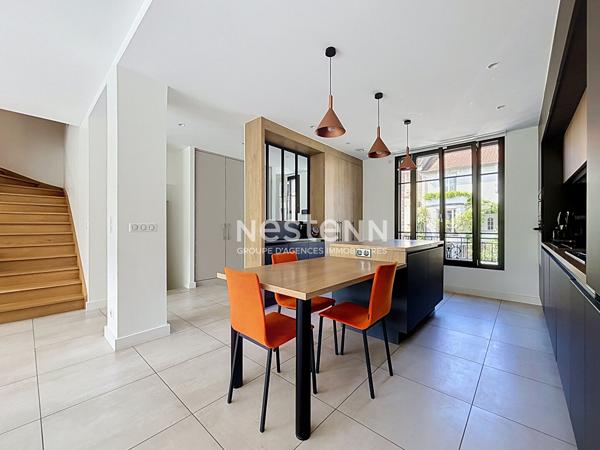 ISSY LES MOULINEAUX - À vendre magnifique maison contemporaine 7 pièces avec jardin