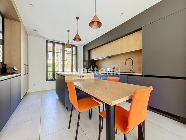 ISSY LES MOULINEAUX - À vendre magnifique maison contemporaine 7 pièces avec jardin