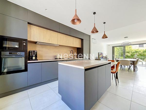 ISSY LES MOULINEAUX - À vendre magnifique maison contemporaine 7 pièces avec jardin