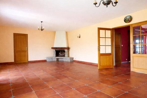 À VENDRE- Maison familiale spacieuse à Châtelaudren-Plouagat