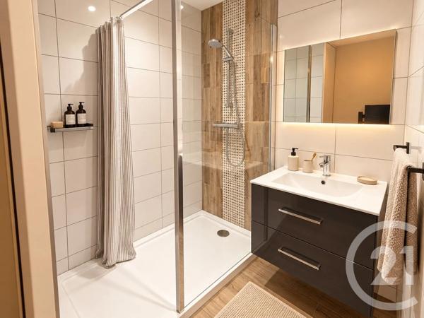 Appartement F2 à vendre  2 pièces - 30 m 2   PONTARLIER  - 25