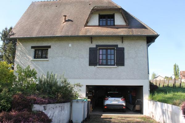 Maison d'architecte de 204m2 à rafraîchir