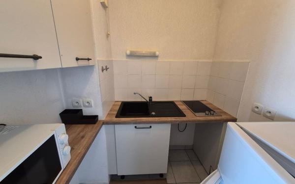 Appartement à vendre    1 pièce • 25,46 m2 Avignon