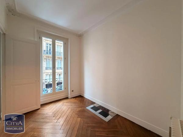 Appartement à louer 6 pièces 140.01m²
