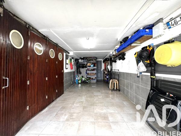 Appartement à vendre 4 pièces 74,75 m² Paray-Vieille-Poste