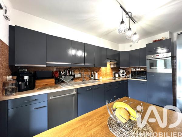 Appartement à vendre 4 pièces 74,75 m² Paray-Vieille-Poste