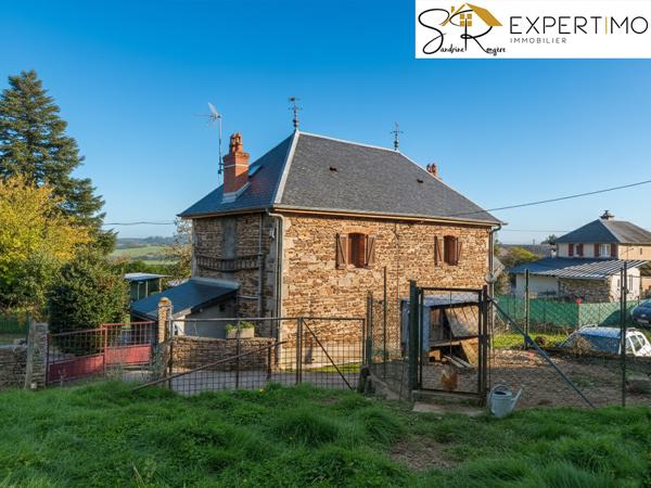 Sainte-Christine (63390) Maison d’habitation de 89 m² avec dépendances sur terrain de 6 470 m²