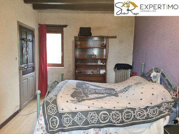 Sainte-Christine (63390) Maison d’habitation de 89 m² avec dépendances sur terrain de 6 470 m²