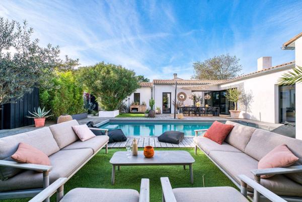 Ile de Ré - Sainte Marie de Ré - Maison entre mer et village