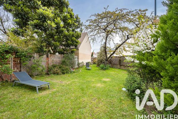 Maison à vendre 6 pièces 180 m² Colombes