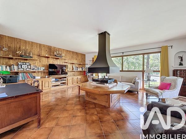 Maison à vendre 6 pièces 250 m² Septfonds