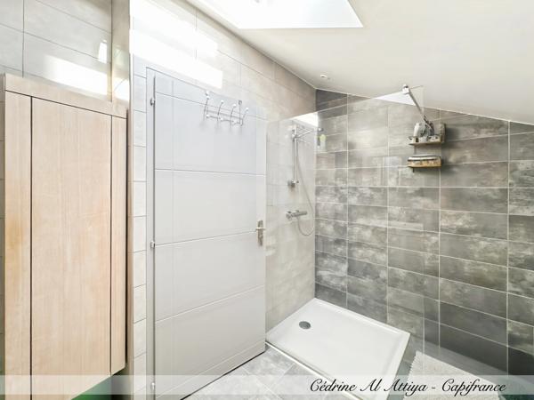 Maison à vendre à LA ROCHELLE, 4 pièces, 107m2 avec cour, dépendance et cave