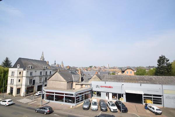 Appartement à LA FLECHE de 3 pièces et d'une surface de 63 m²