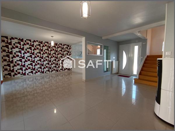 Safti-Benjamin Marcouiller vous propose : Maison 5 pièces.