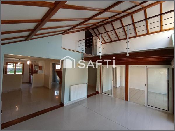 Safti-Benjamin Marcouiller vous propose : Maison 5 pièces.