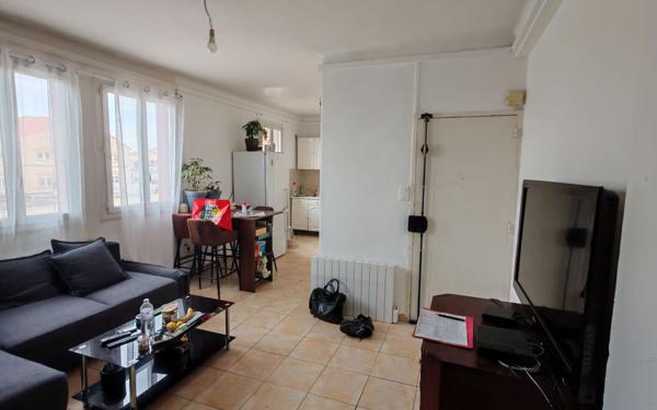 Appartement à vendre    3 pièces •  Marseille 14