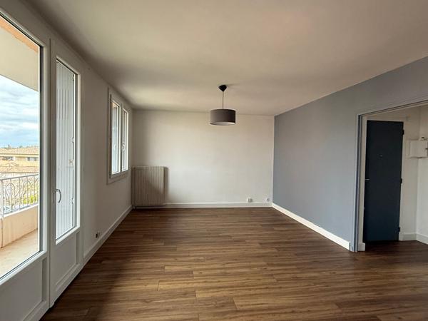 Appartement Bollene 3 pièce(s) 73 m2