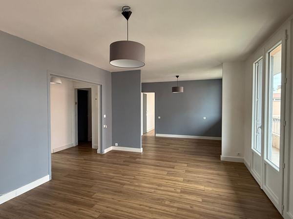 Appartement Bollene 3 pièce(s) 73 m2