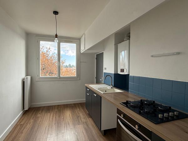 Appartement Bollene 3 pièce(s) 73 m2