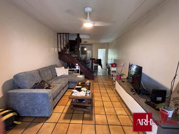 Maison mitoyenne F3/4 Jardinet