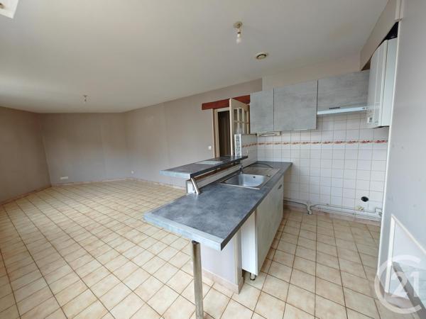 Immeuble à vendre  229 m2 CHALONS EN CHAMPAGNE - 51