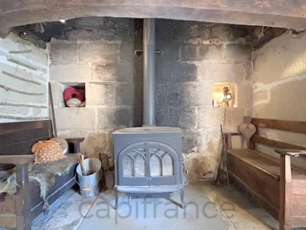 Demure de caractere, secteur Xaintre