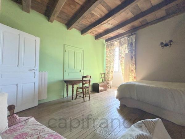 Demure de caractere, secteur Xaintre