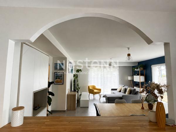 Maison Couëron moderne au calme