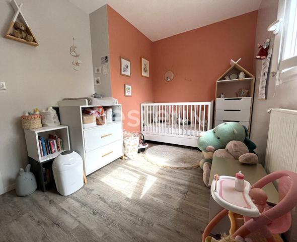 Maison Couëron moderne au calme