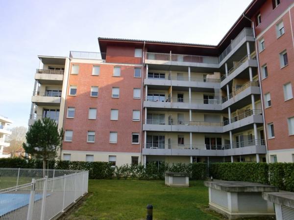 Parking + appartement