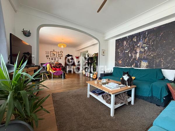 À LOUER - Appartement 4 pièces avec balcon à CREST